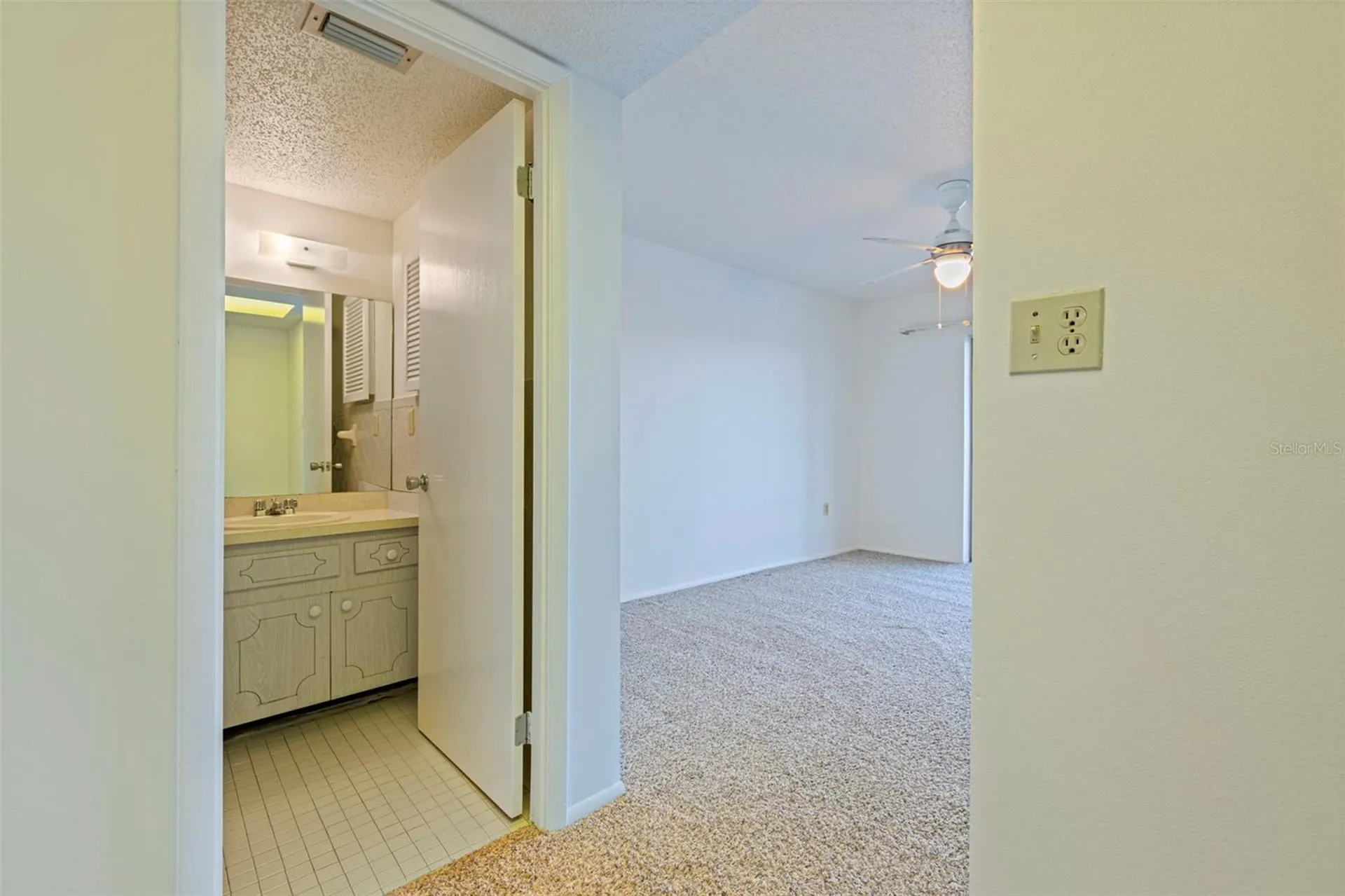 3408 Lake Bayshore Drive Bradenton FL 34205