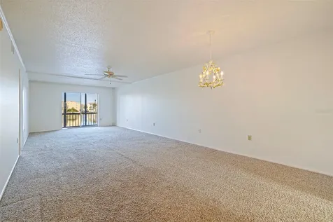 3408 Lake Bayshore Drive Bradenton FL 34205