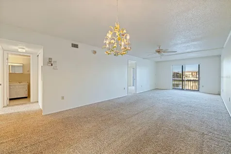 3408 Lake Bayshore Drive Bradenton FL 34205