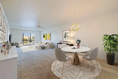 3408 Lake Bayshore Drive Bradenton FL 34205