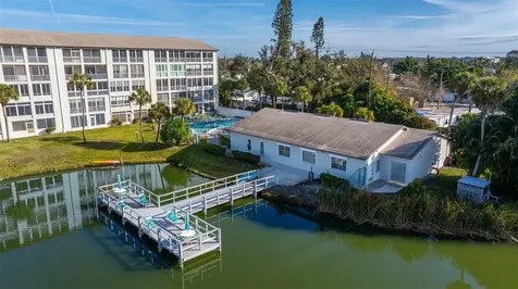 3408 Lake Bayshore Drive Bradenton FL 34205