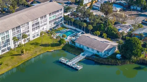 3408 Lake Bayshore Drive Bradenton FL 34205
