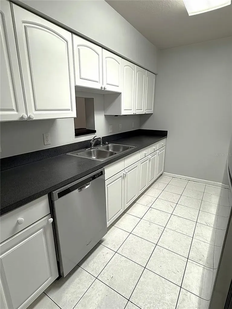 3731 W Cass Street Tampa FL 33609