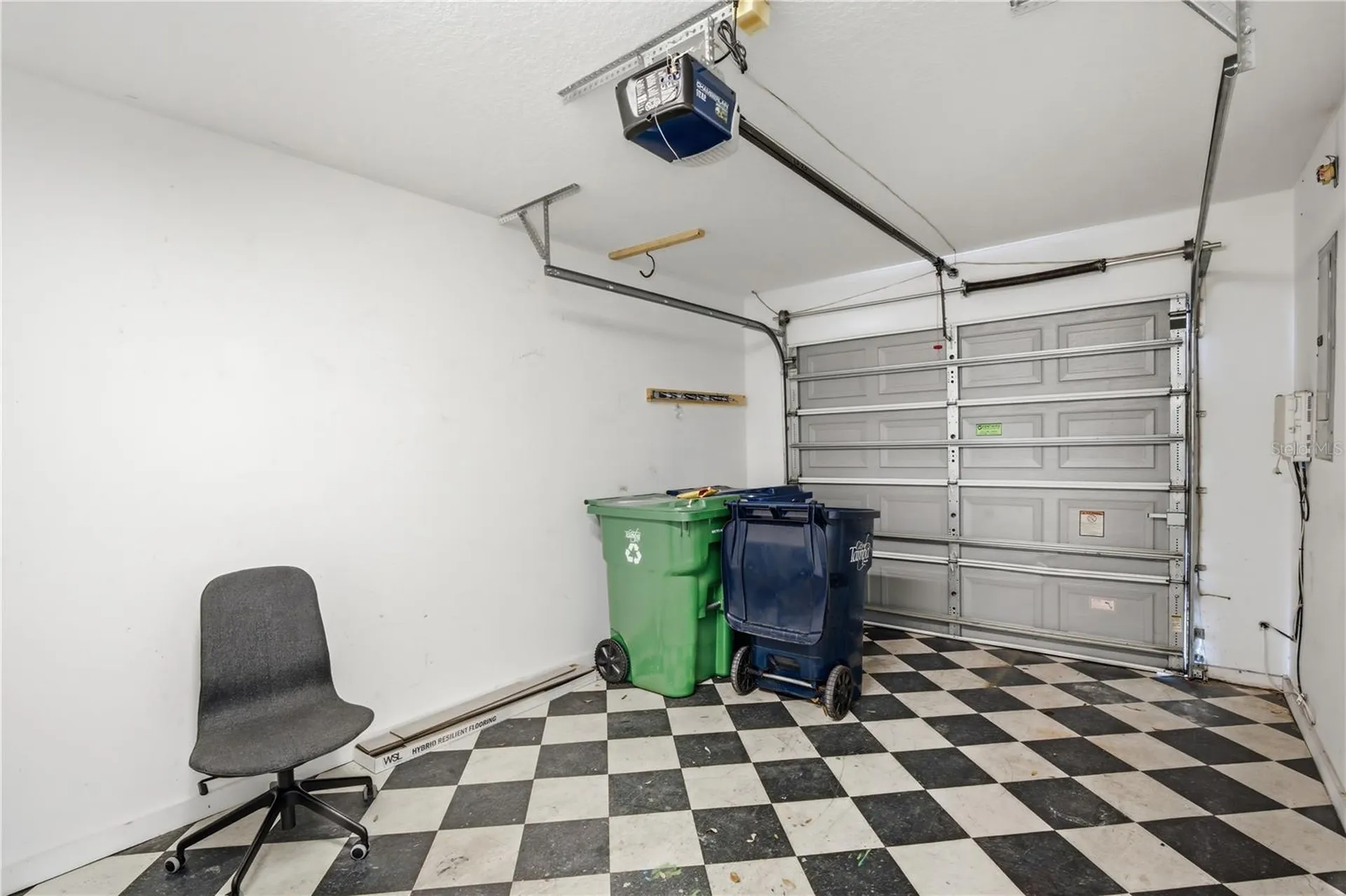 3731 W Cass Street Tampa FL 33609