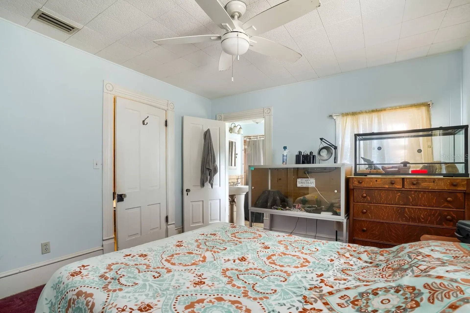 2523 10th Avenue W Bradenton FL 34205