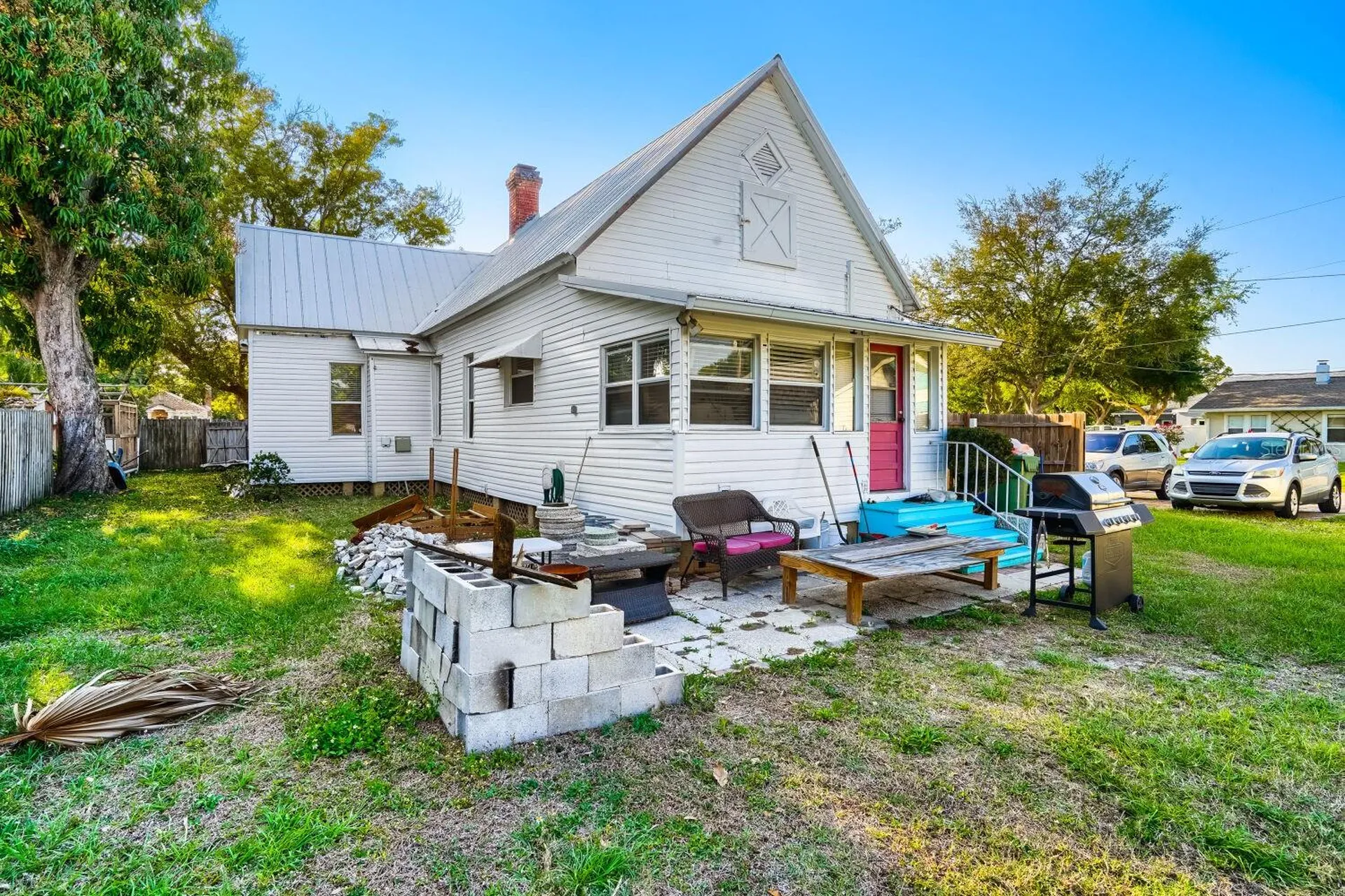 2523 10th Avenue W Bradenton FL 34205