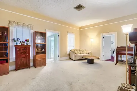 2523 10th Avenue W Bradenton FL 34205