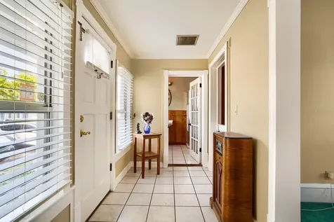 2523 10th Avenue W Bradenton FL 34205