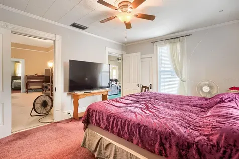 2523 10th Avenue W Bradenton FL 34205