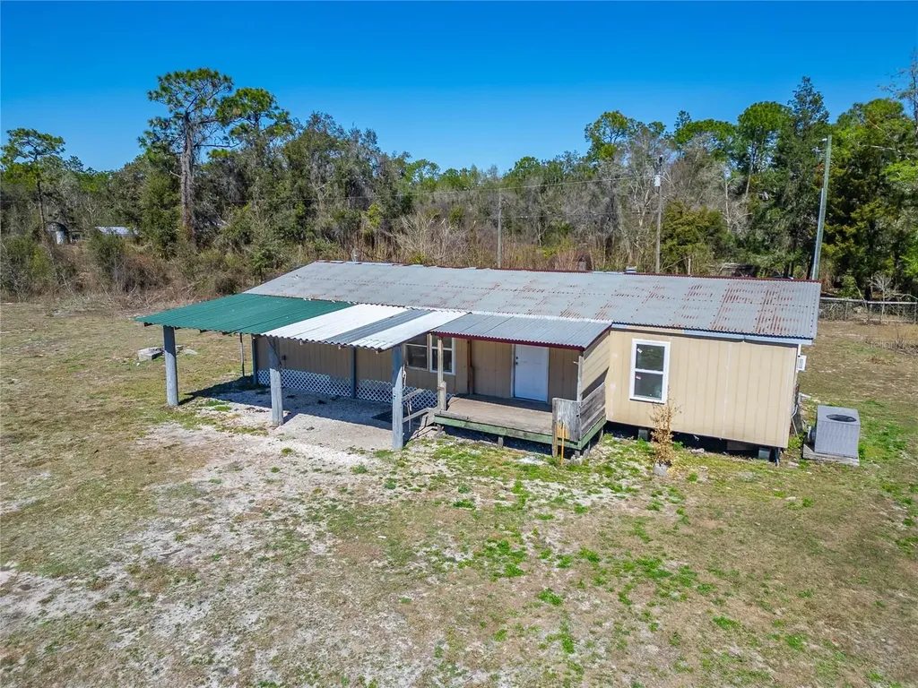35238 Manuel Street Webster FL 33597