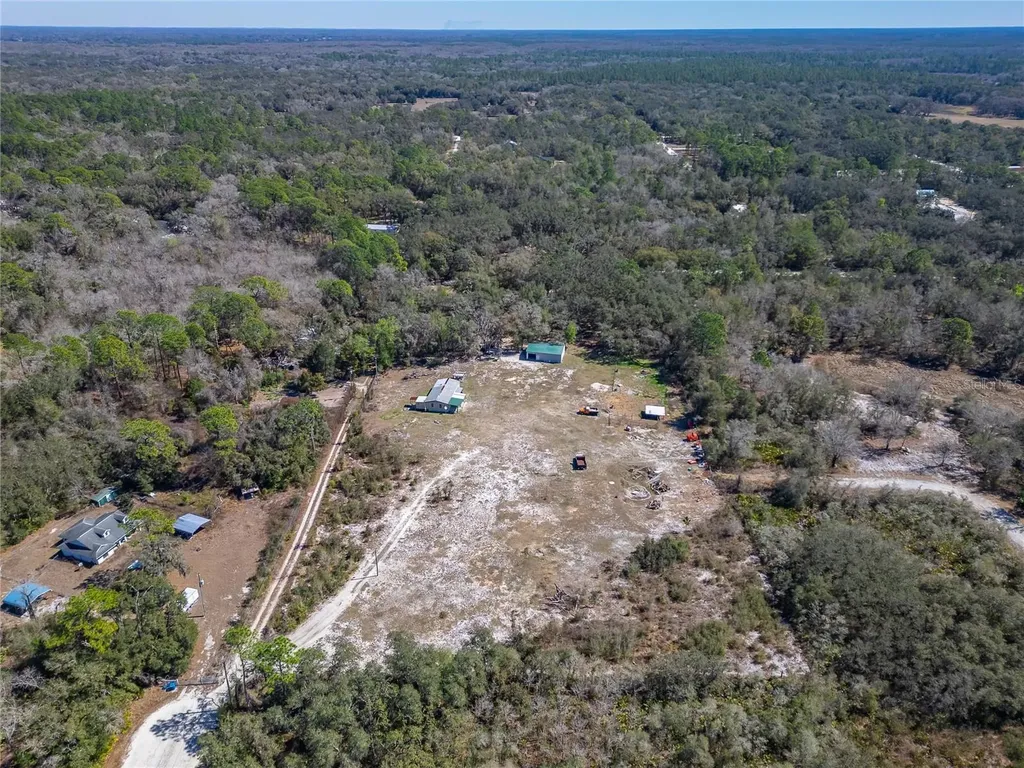 35238 Manuel Street Webster FL 33597