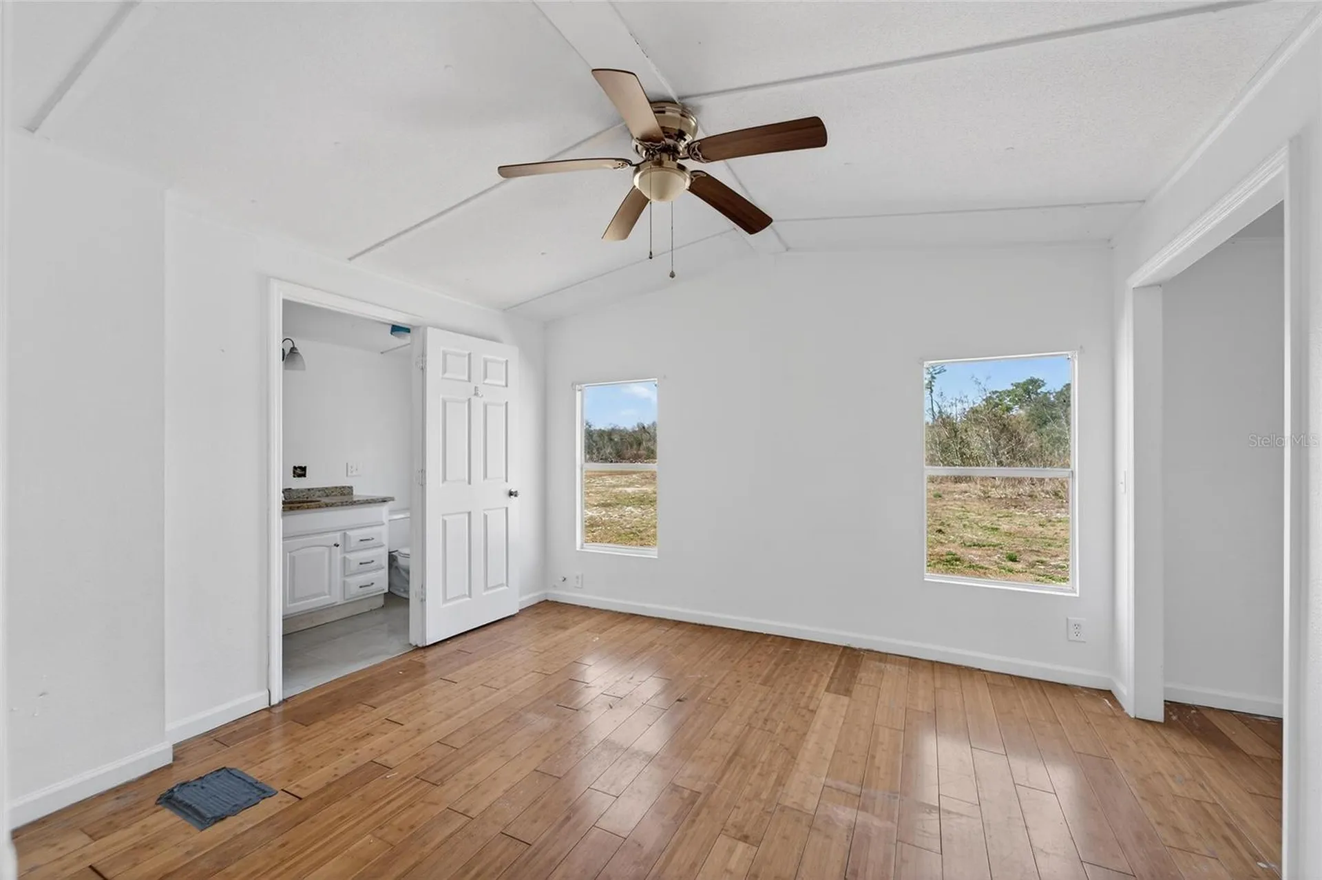 35238 Manuel Street Webster FL 33597