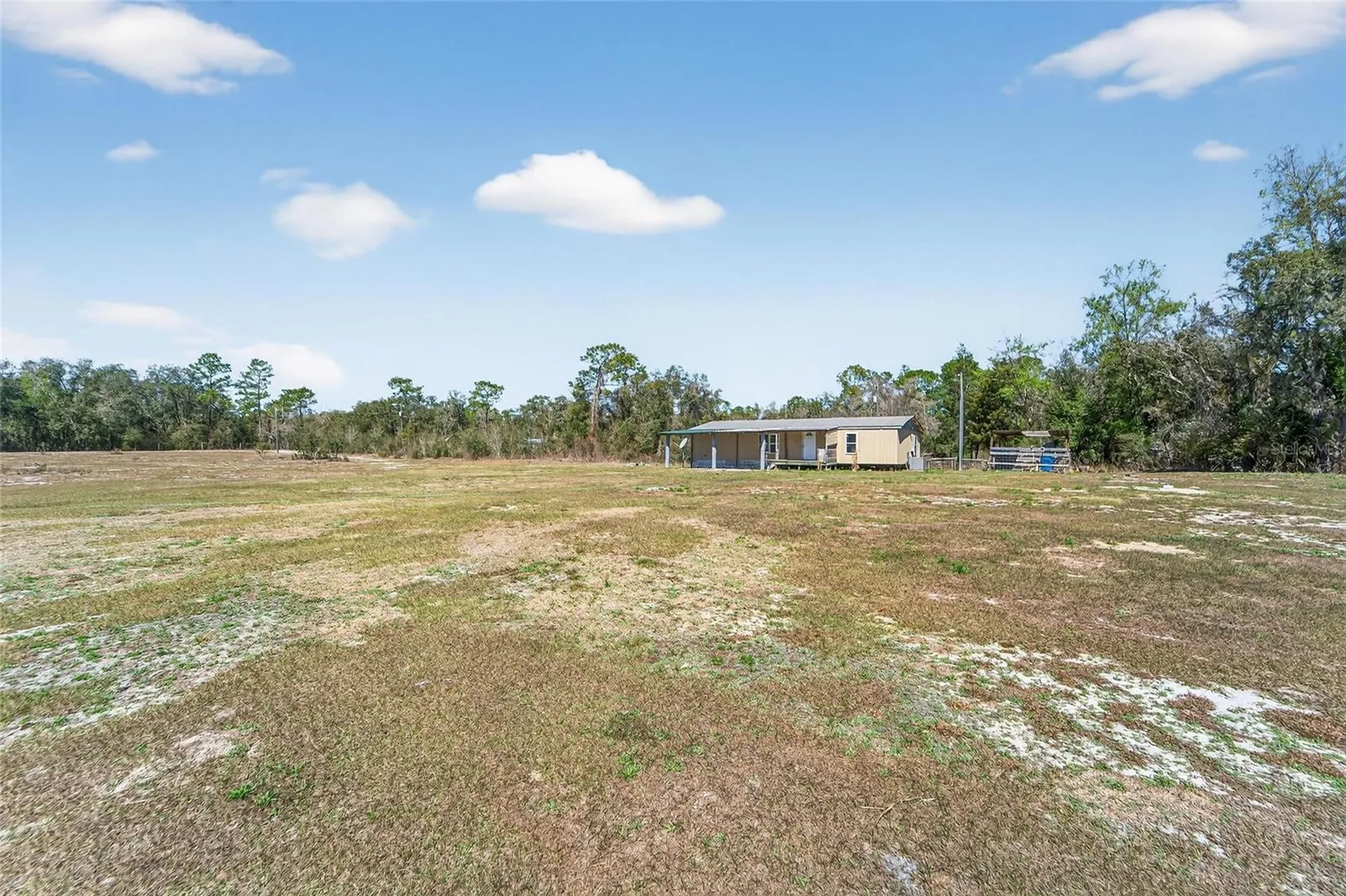 35238 Manuel Street Webster FL 33597