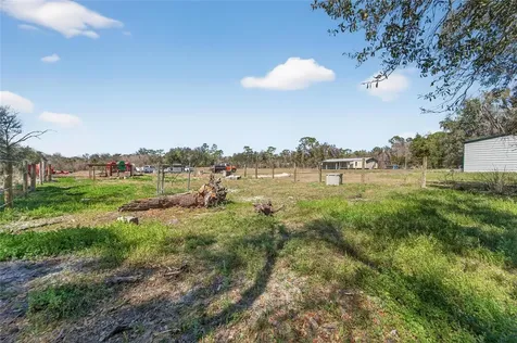 35238 Manuel Street Webster FL 33597