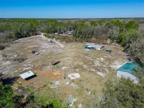 35238 Manuel Street Webster FL 33597