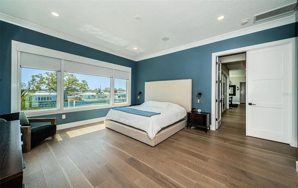 7822 Causeway Boulevard S St Petersburg FL 33707