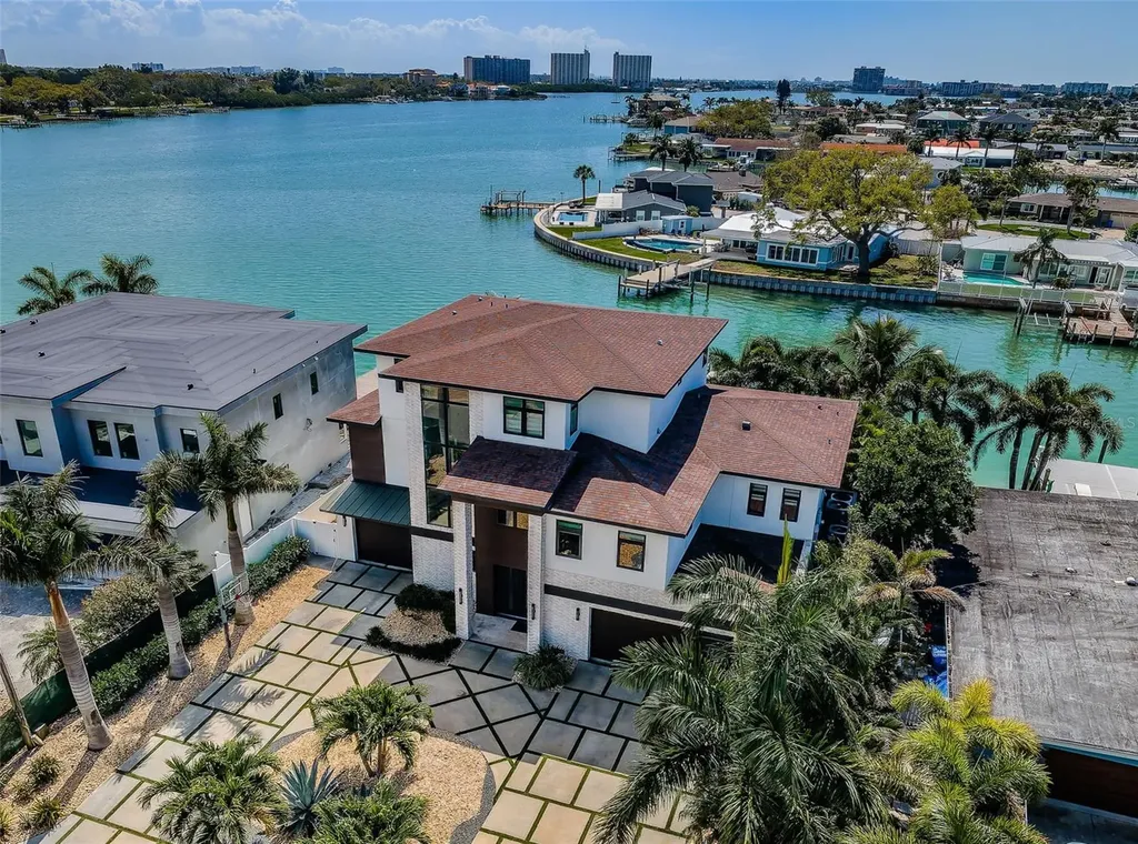 7822 Causeway Boulevard S St Petersburg FL 33707