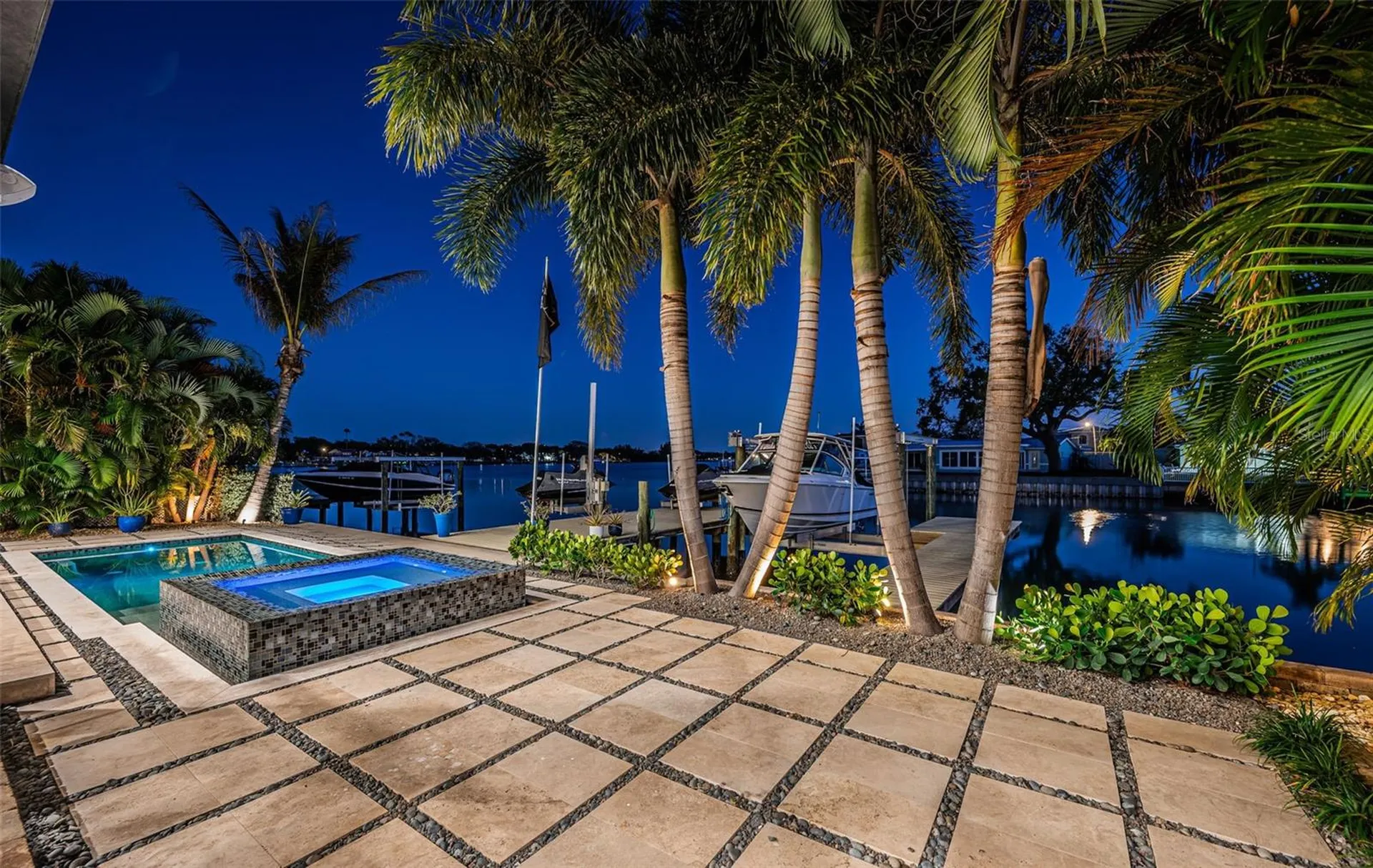 7822 Causeway Boulevard S St Petersburg FL 33707