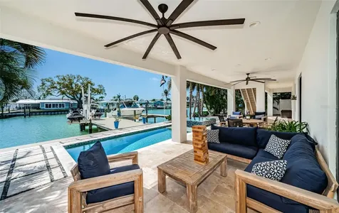 7822 Causeway Boulevard S St Petersburg FL 33707