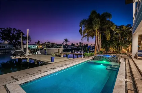 7822 Causeway Boulevard S St Petersburg FL 33707