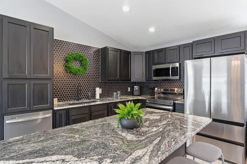 25130 Ensley Road Sorrento FL 32776
