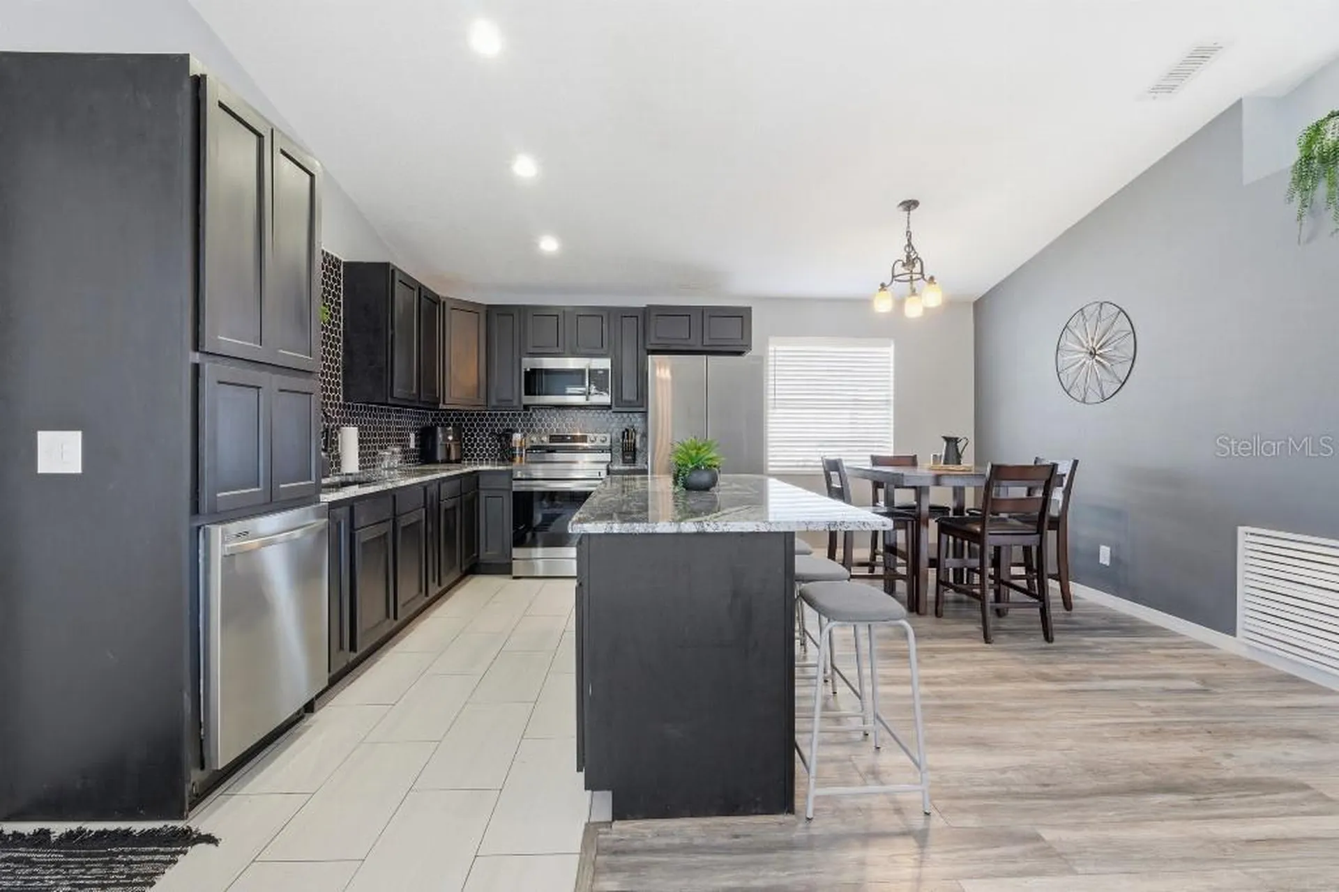 25130 Ensley Road Sorrento FL 32776
