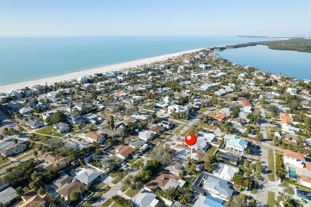 925 Lantana Avenue Clearwater Beach FL 33767