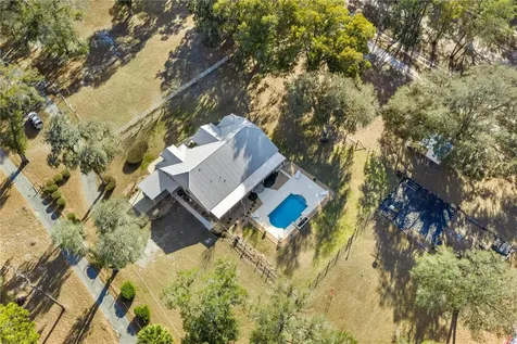 11831 SW Highway 484 Dunnellon FL 34432