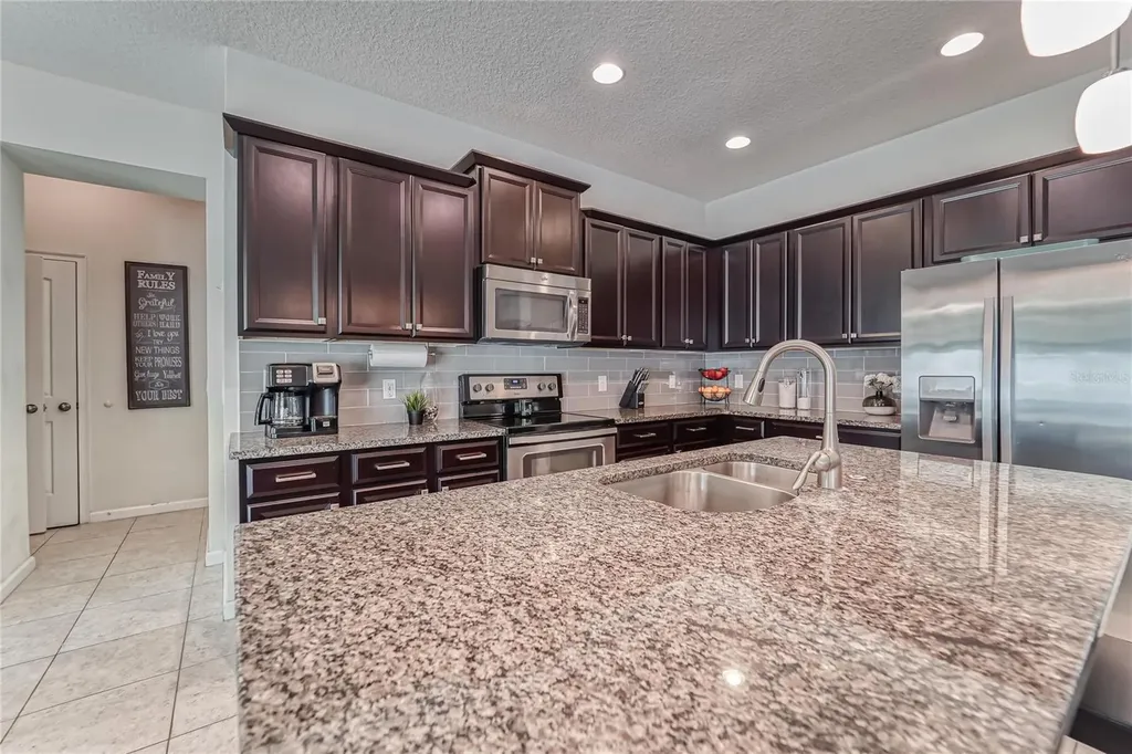 12358 Streambed Drive Riverview FL 33579