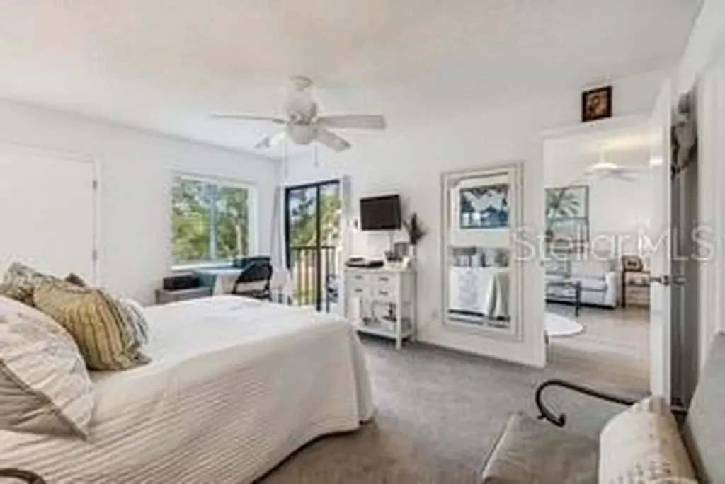 104 E Cypress Court Oldsmar FL 34677