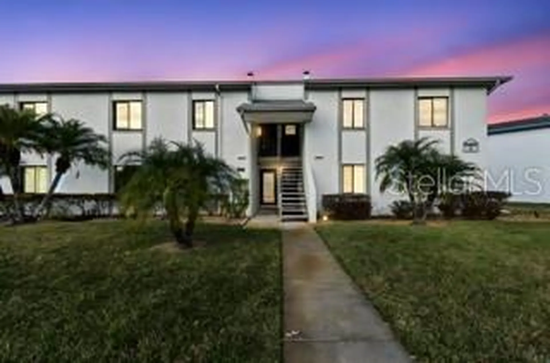 104 E Cypress Court Oldsmar FL 34677