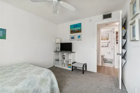 104 E Cypress Court Oldsmar FL 34677