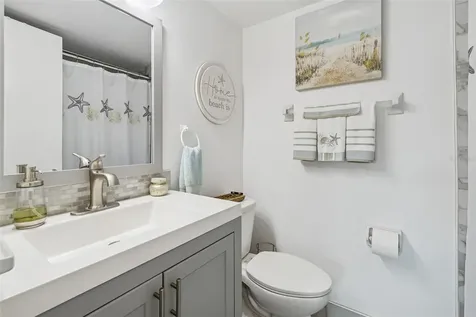 104 E Cypress Court Oldsmar FL 34677