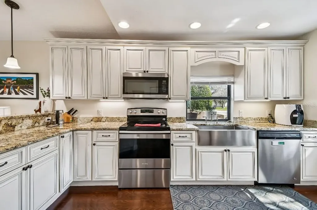 6609 Edgeworth Drive Orlando FL 32819