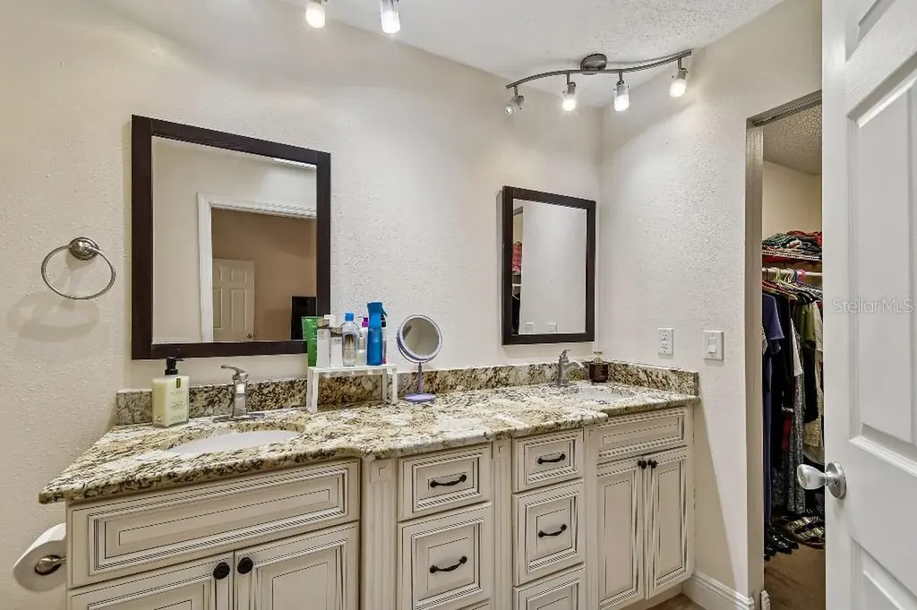 6609 Edgeworth Drive Orlando FL 32819
