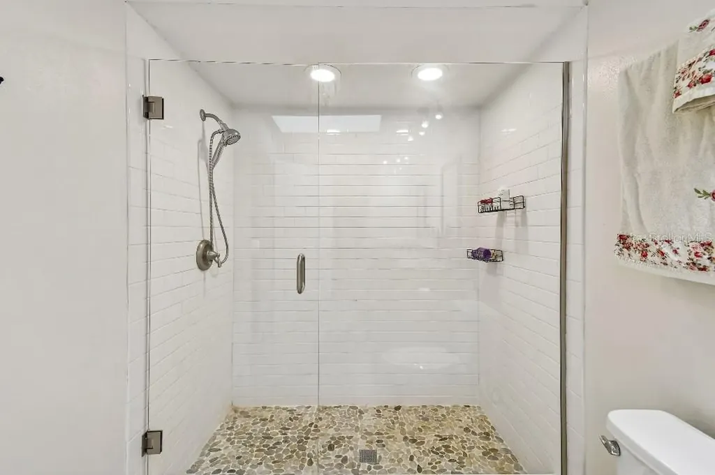 6609 Edgeworth Drive Orlando FL 32819