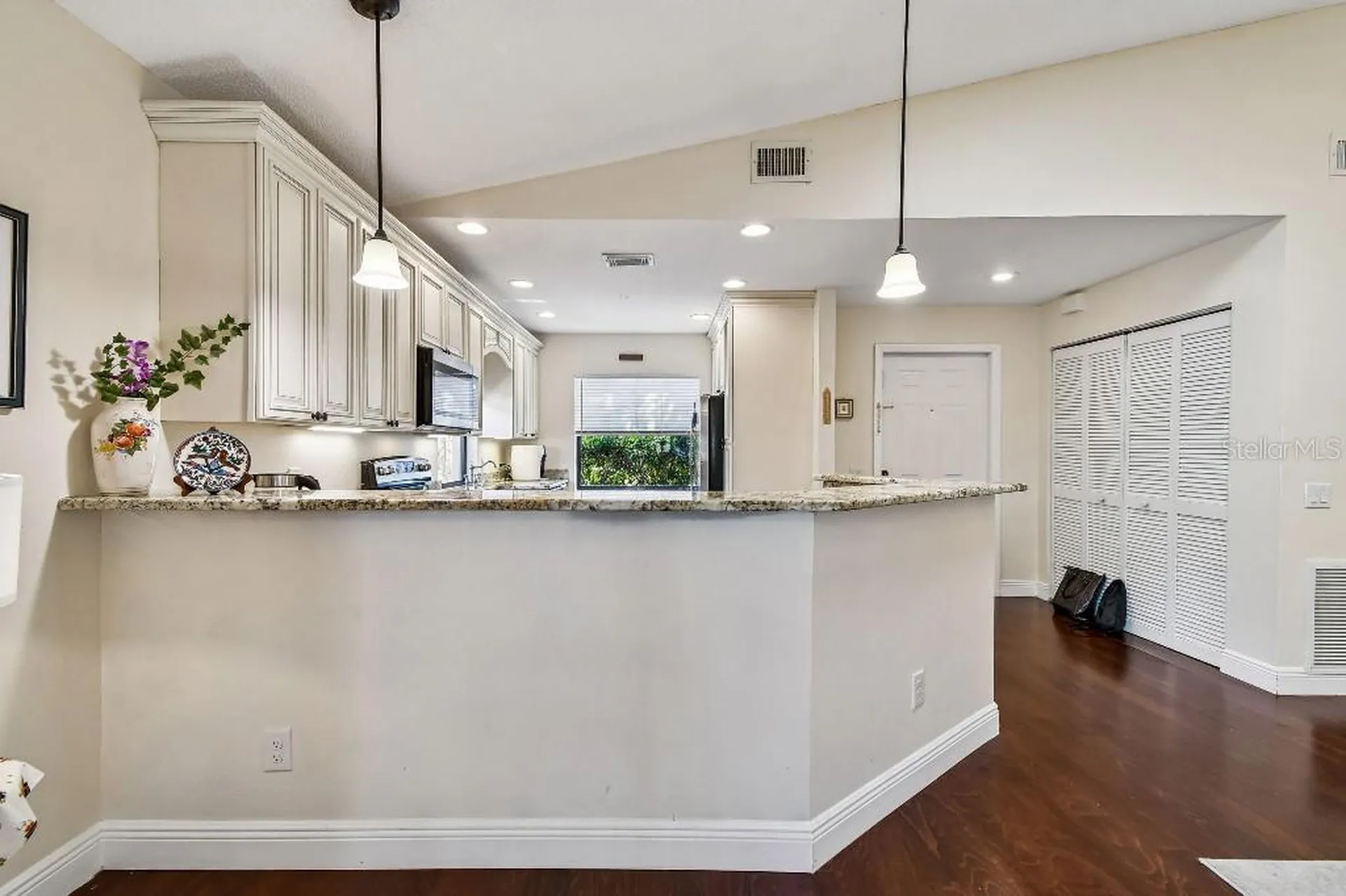 6609 Edgeworth Drive Orlando FL 32819