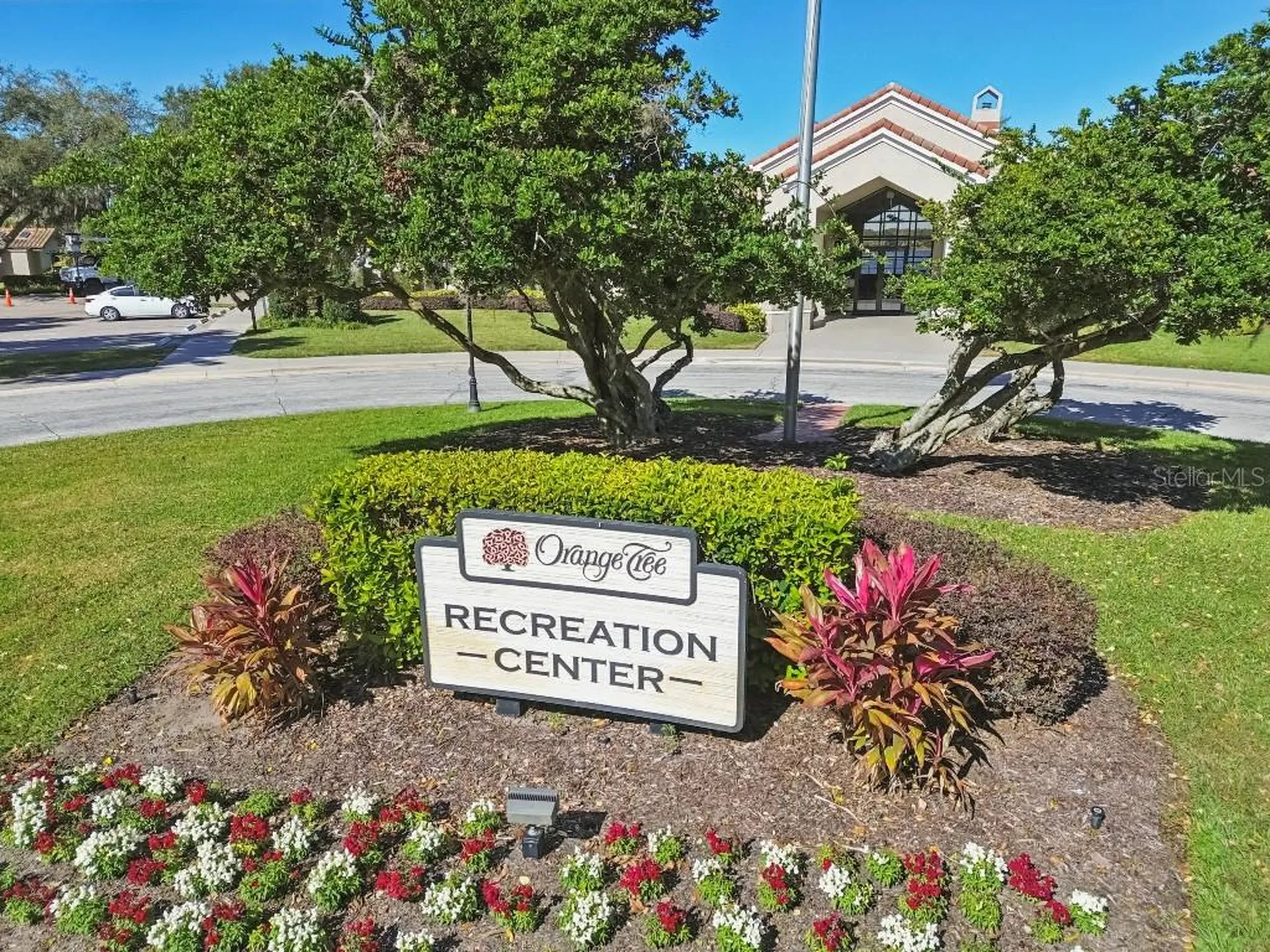 6609 Edgeworth Drive Orlando FL 32819