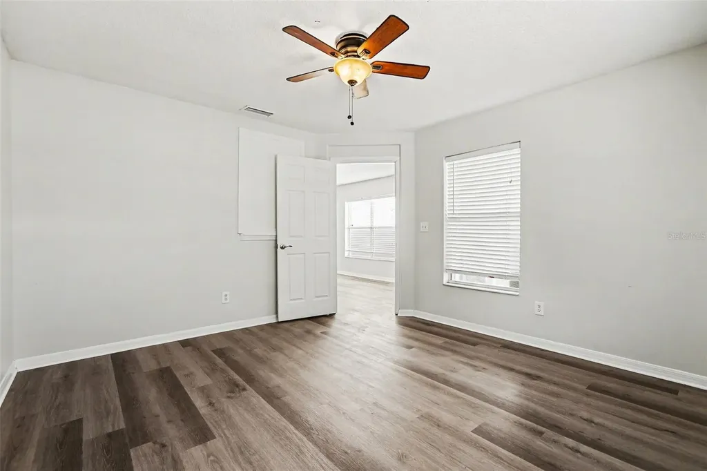 404 Vine Cliff Street Ruskin FL 33570