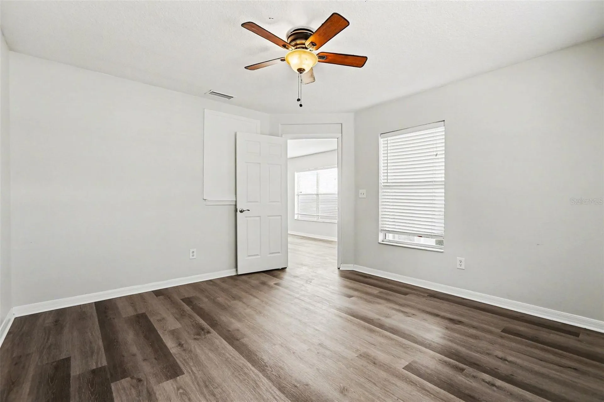404 Vine Cliff Street Ruskin FL 33570