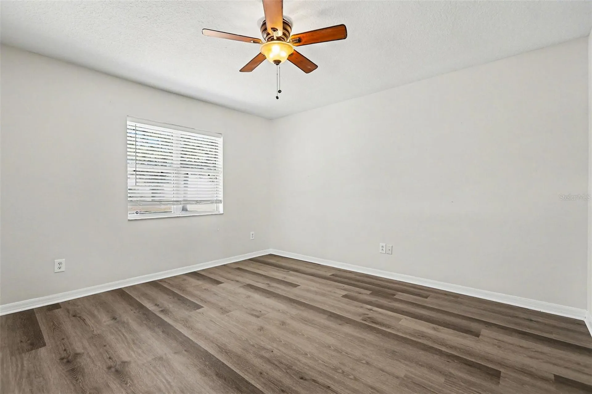 404 Vine Cliff Street Ruskin FL 33570