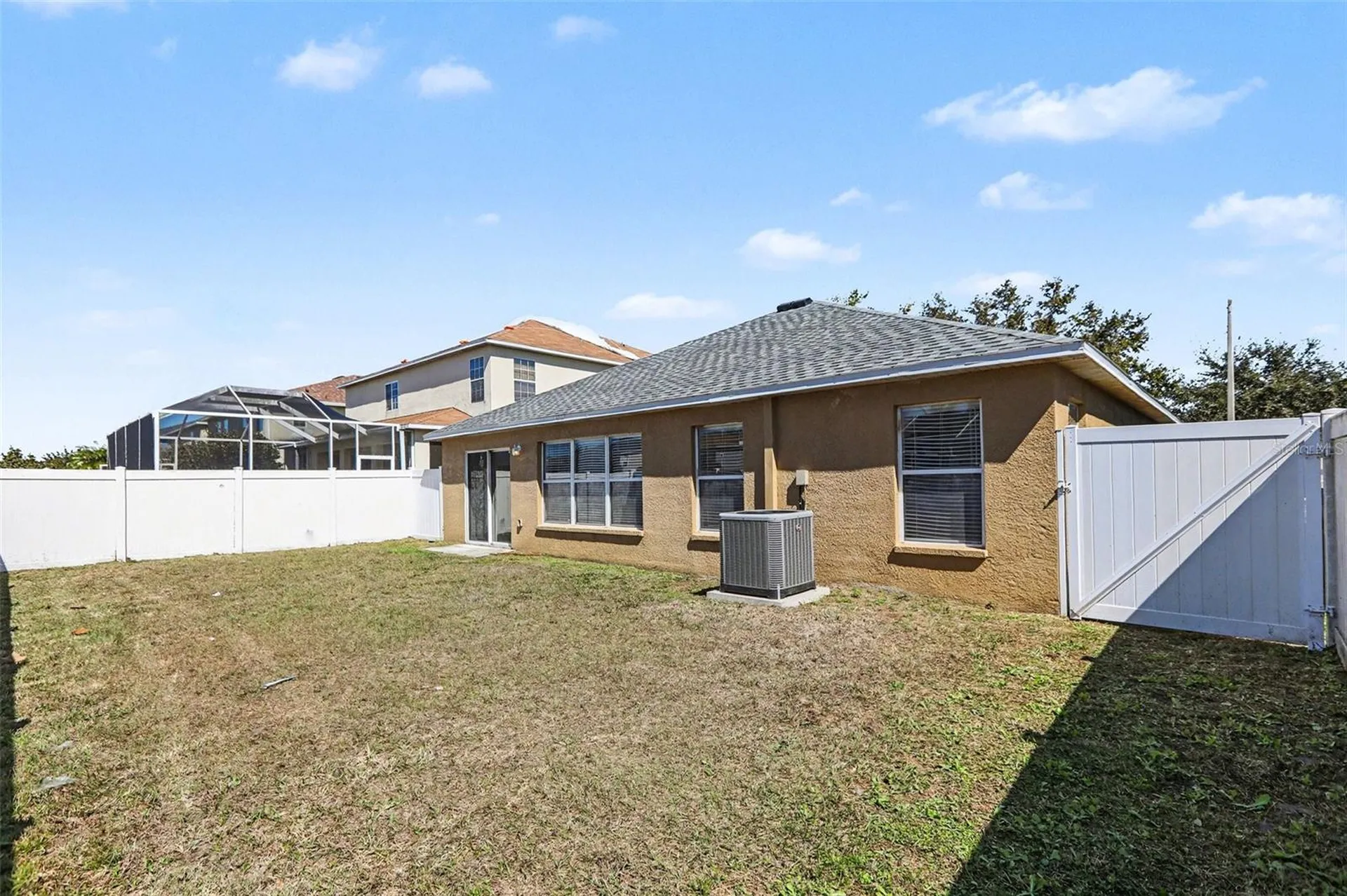 404 Vine Cliff Street Ruskin FL 33570