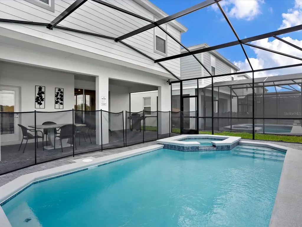 3835 Lana Avenue Davenport FL 33897