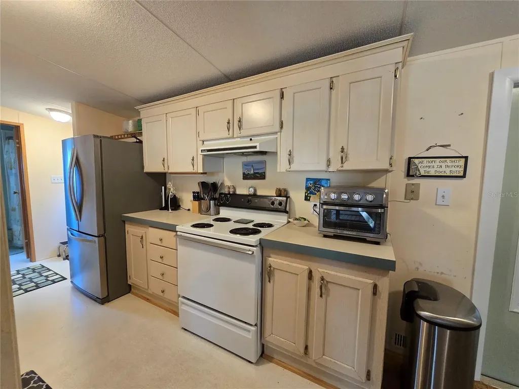 56449 Maple Road Astor FL 32102
