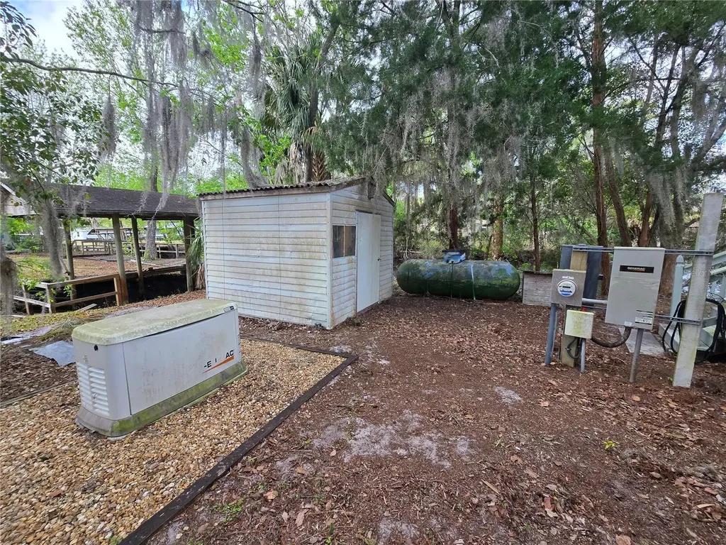 56449 Maple Road Astor FL 32102