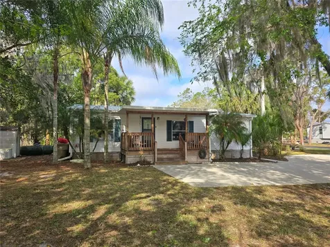 56449 Maple Road Astor FL 32102