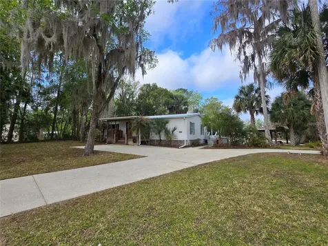56449 Maple Road Astor FL 32102