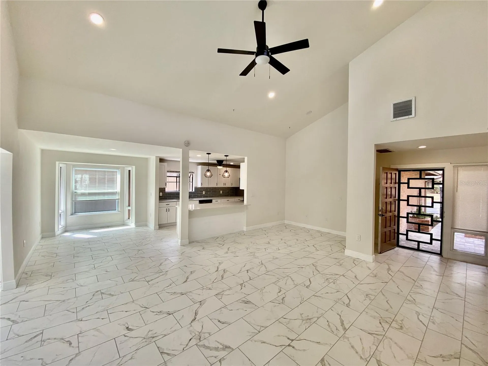 1305 Water Oak Way N Bradenton FL 34209