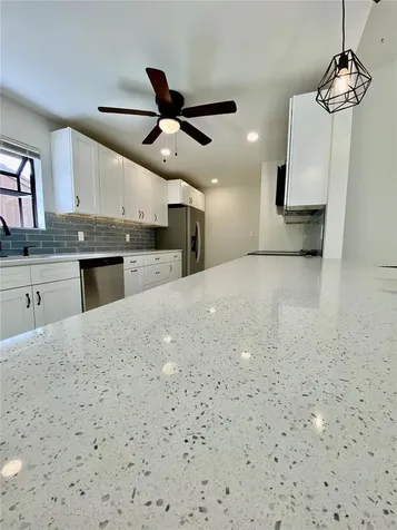 1305 Water Oak Way N Bradenton FL 34209