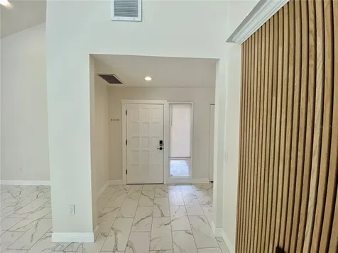 1305 Water Oak Way N Bradenton FL 34209